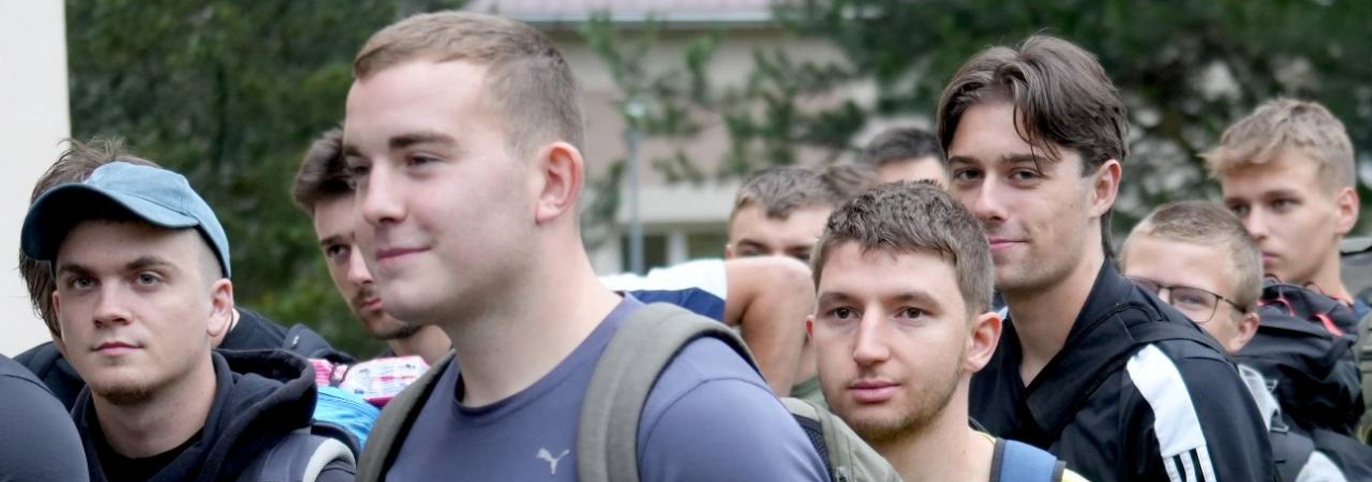Dobrovolné vojenské cvičení pro středoškoláky 2025