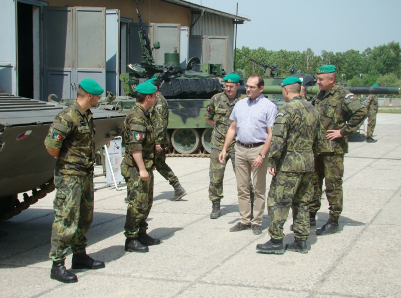 První náměstek ministra obrany přijel do Přáslavic