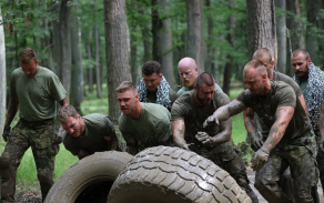 Obstacle race v Lešti