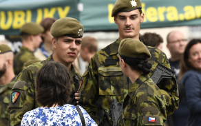 Slavnostní vojenská přísaha DVC 2025