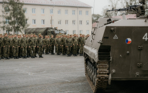 Předání funkce velitele 72. mechanizovaného praporu Přáslavice