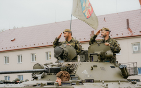 Předání funkce velitele 72. mechanizovaného praporu Přáslavice