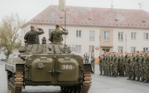Předání funkce velitele 72. mechanizovaného praporu Přáslavice