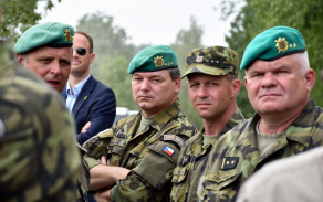 momentka z tribuny při dynamické ukázce 