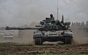 Tank T-72M4CZ